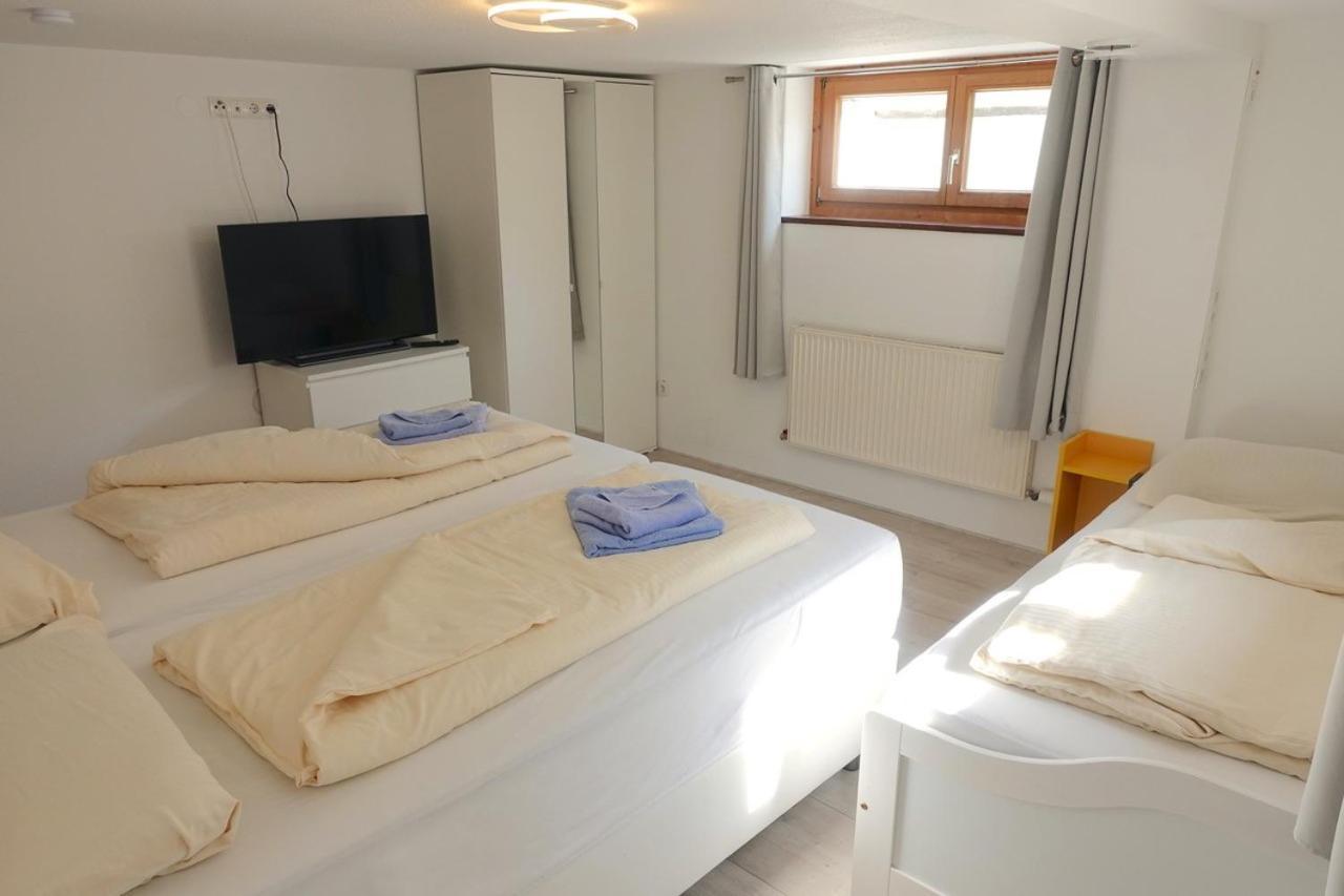 Loisachglueck Apartment การ์มิช-พาร์เทนเคียร์เชน ภายนอก รูปภาพ